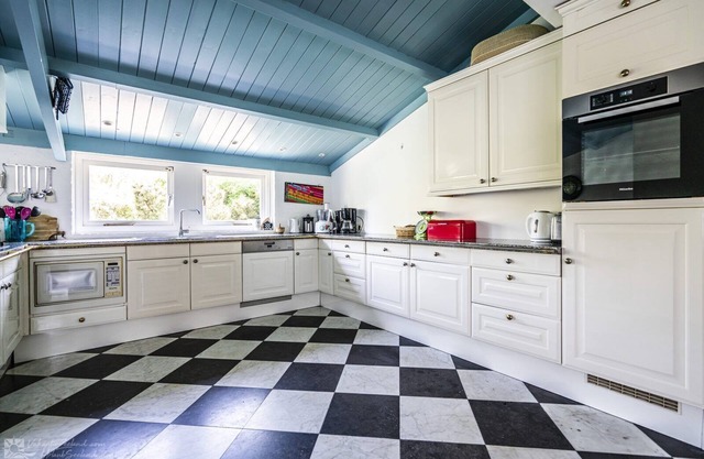 8 Persons Holiday home in Koudekerke-Dishoek, right on the beach