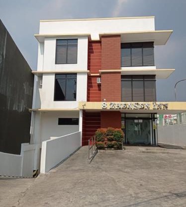 8 Zhensen Inn