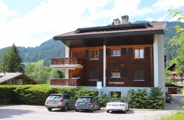 80 m² Apartment ∙ 3 bedrooms ∙ 6 guests