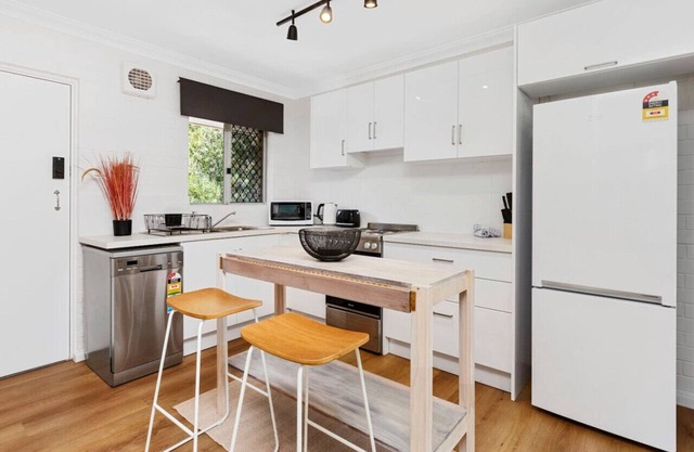 800m to the beach | Stylish | Perfect location