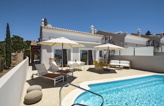 805 Salemar