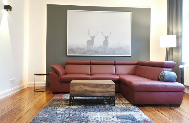 80m² apartment with 2 bedrooms, sunny terrace for up to 5 people in a central lo
