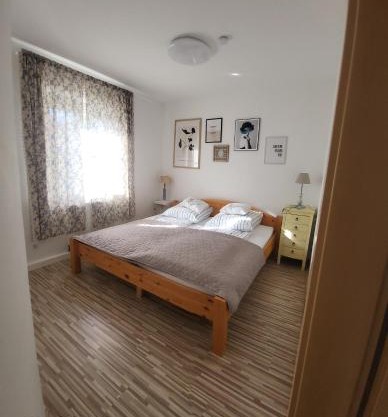 80qm mit Balkon 3 getrennte Räume
