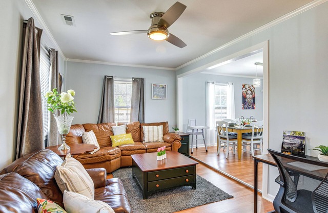 9 Mi to Downtown: Sanford Home w/Hot Tub
