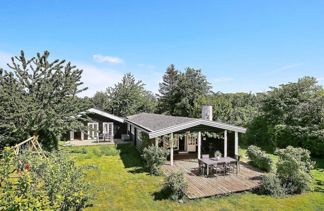 9 person holiday home in Kirke Hyllinge