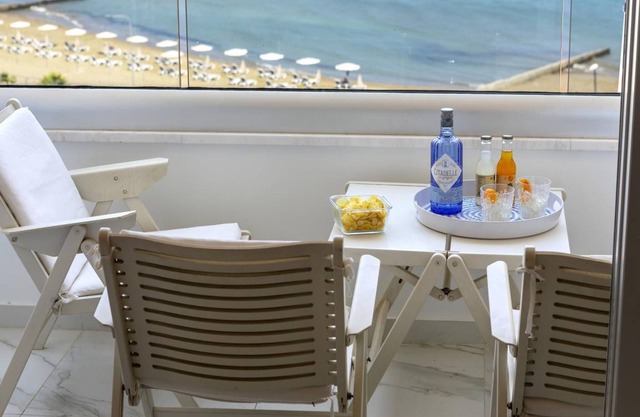 Serenity Seafront Villa 