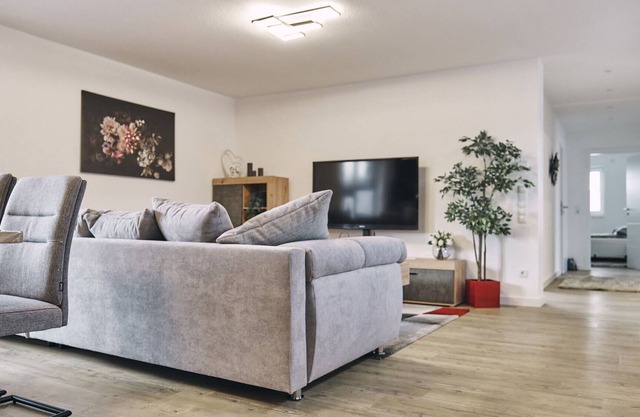 90 sqm apartment with 40 sqm outdoor area near Dankern Castle