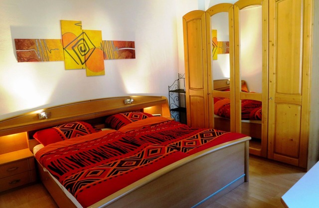 90 sqm vacation and Exhibition bungalow, 4 rooms, 6 people, kitchen and garden