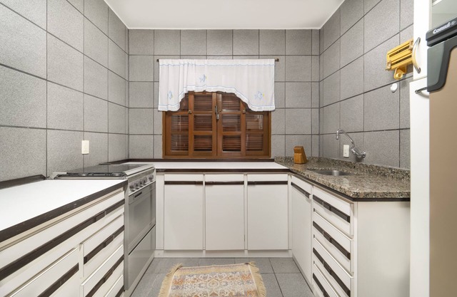 914 - Casa 3 dormitórios para 8 pessoas