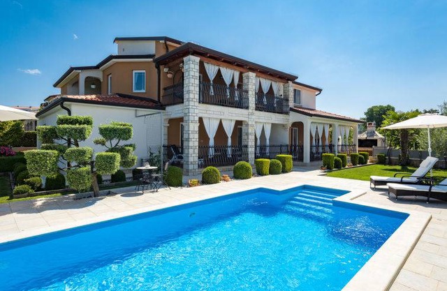 95 m² Apartment ∙ 2 bedrooms ∙ 6 guests
