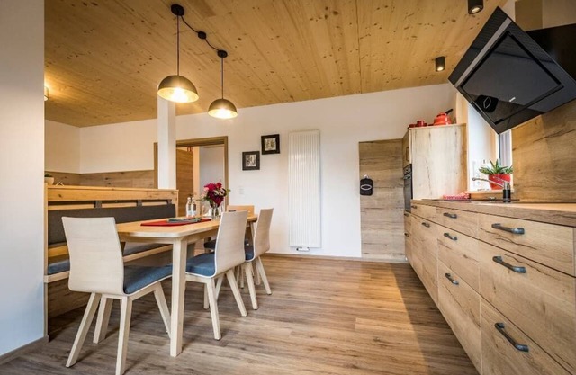 99qm-großes Chalet am Regen mit Holzofen für ein gemütliches Wohlfühlambiente