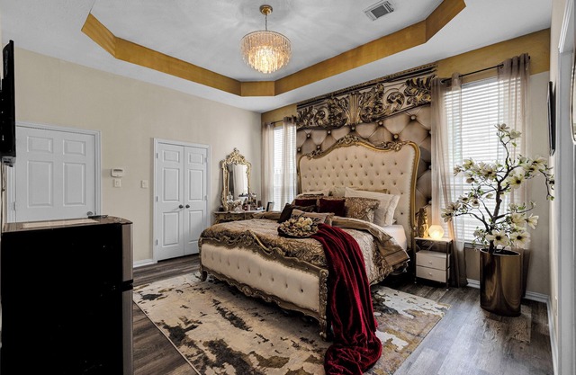 9BRM/8Bath/Large Group/Jacuzzi/Hot Tub/GYM/in Downtown