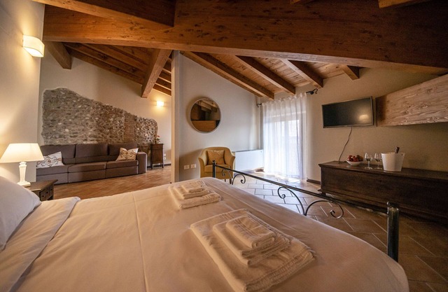 A B&B nestled in the nature of the Mincio Park. The ideal place to relax