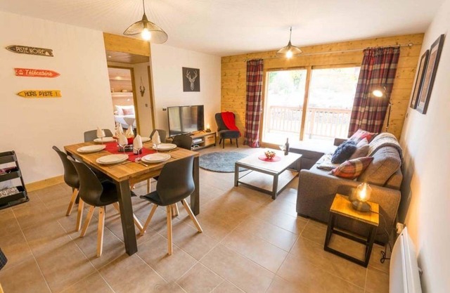 A beautiful apartment located in the heart of Samoëns.