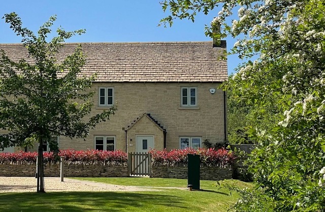 A beautifully themed Cotswold cottage with a modern but classic country interior