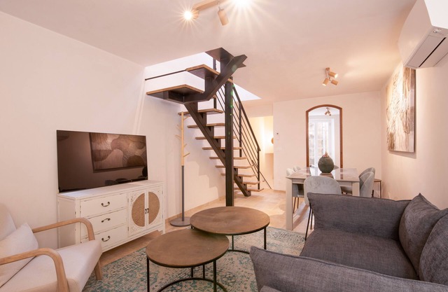 A Breathtaking Townhouse in the heart of Saint-Tropez