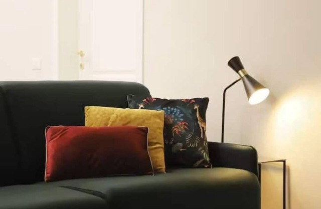 A comfortable home among the ancient arcades of downtown Modena