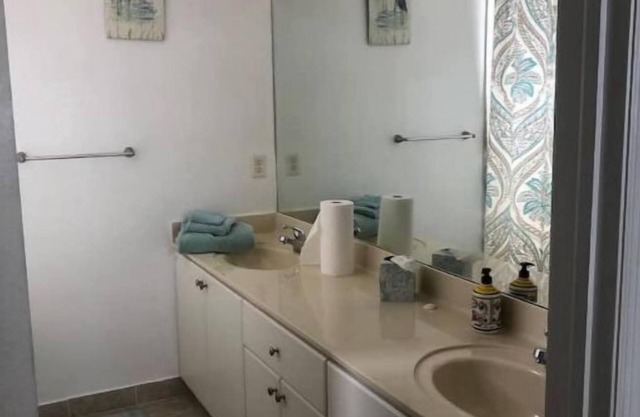 A comfortable House in Kendall