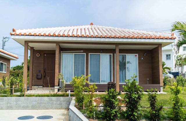 A condominium featuring red roof tiles It is a q/Miyakojima Okinawa