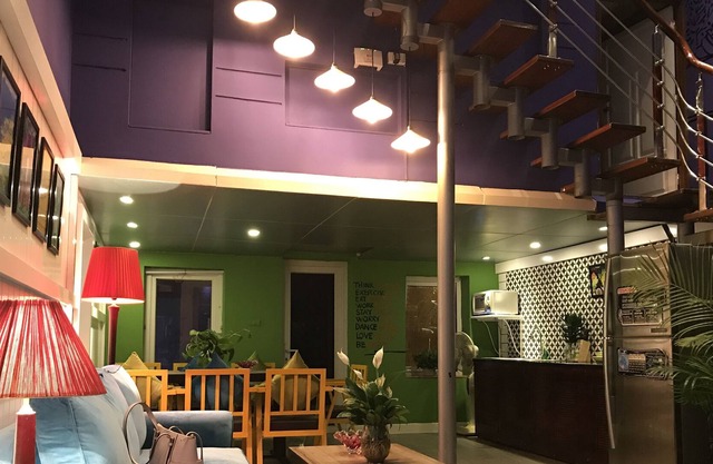 A cozy & impressive 3BR private house