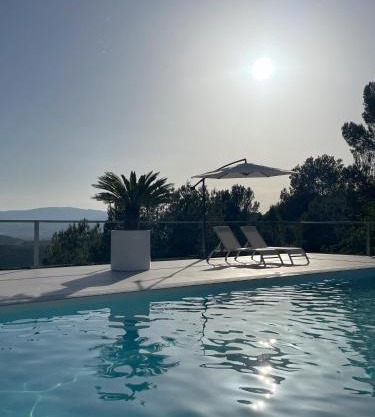 A Design Casa in Private Hills Adult only 18 plus