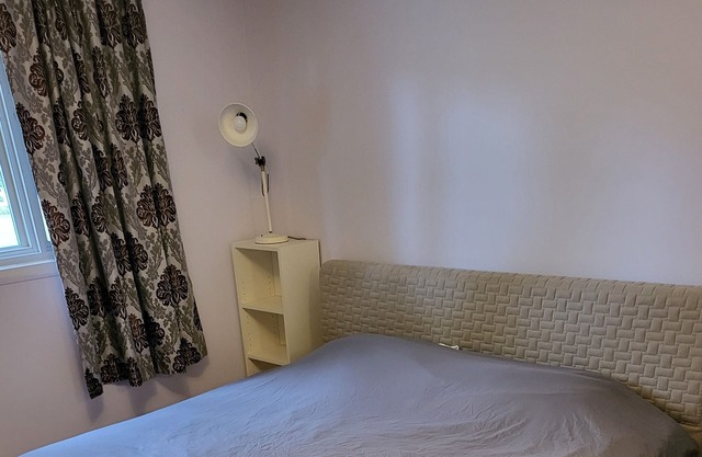 A family friendly 3-bedrooms bungalow with a great location