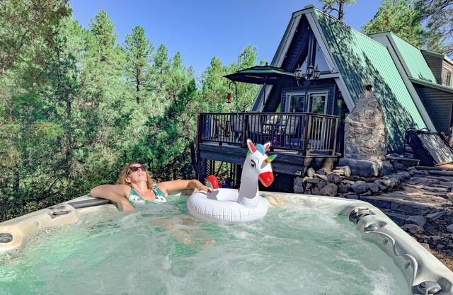A-Frame On The Rocks. Hot Tub. Payson. Waterwheel.