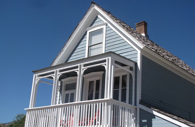 A Ghost Town Getaway: Peace, Quiet and Comfort on the Loneliest Road in Amercia