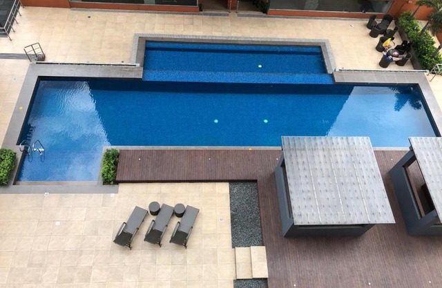 A Home with a view, 1 Bdrm with balcony and Netflix Access