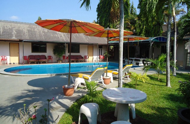 A little paradise, the Lonops Paradise for gay-oriented guests in Pattaya-TH