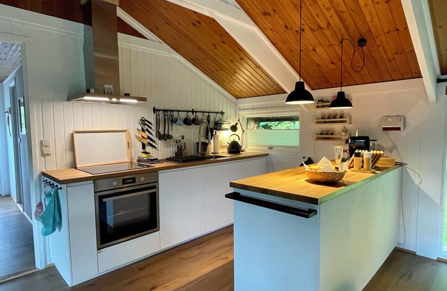 A little time out: fireplace - cooking - peace and quiet - laundry set, wood, electricity incl.