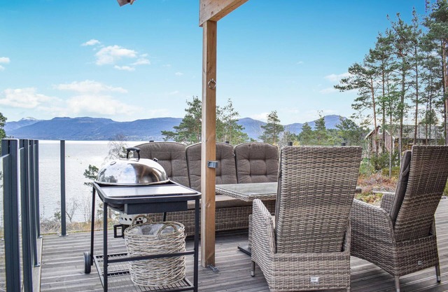 A lovely cottage with a large terrace and great views of the Skåneviksfjord.