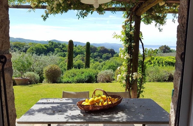 A lovely place overlooking Lake Bolsena with a private swimming pool !
