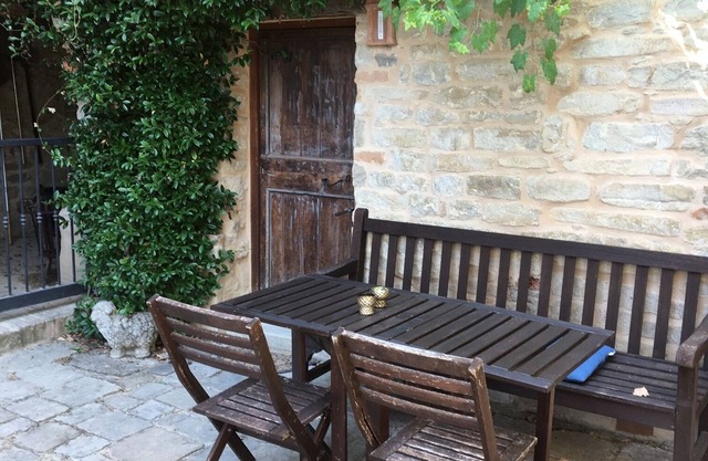 A luxury Tiny House, immersed in nature and close to the beach and nice villages