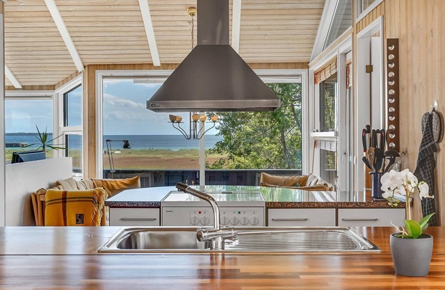 A magnificent panorama awaits you in this beautiful vacation home.