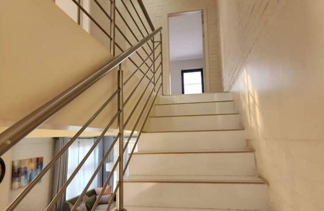 A Modern & Homely Luxury Unit