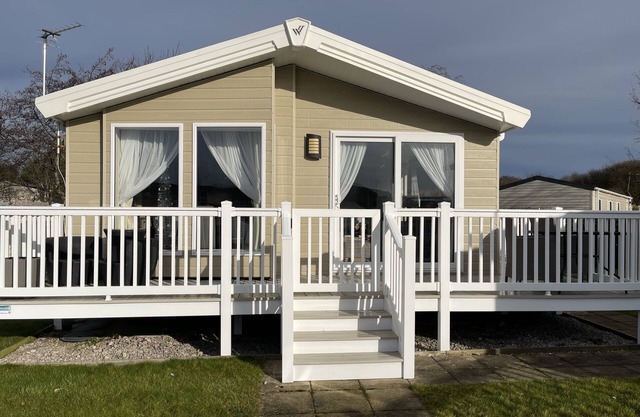 A new 3 bedroom willerby Portland lodge 2023