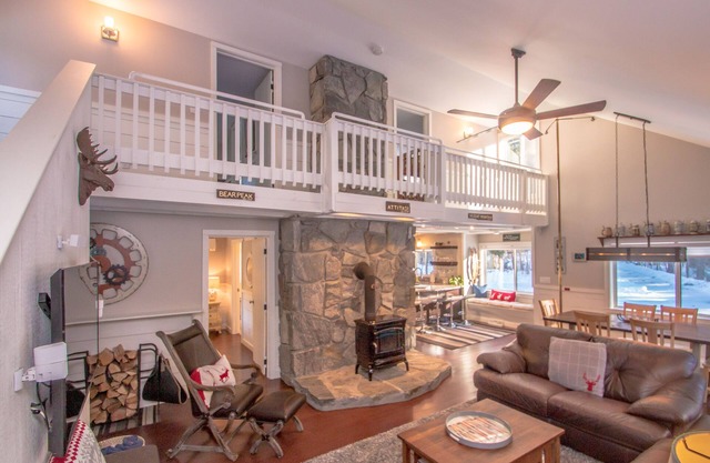 A Notch Above: Next to Attitash, close to Storyland, Saco River & North Conway