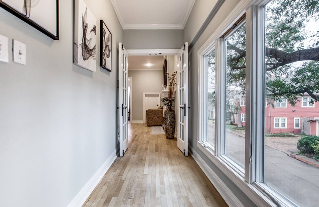 A Private 3 bed 2 bath Condo Oasis in Oaklawn Turtle Creek Area on Roswell Court