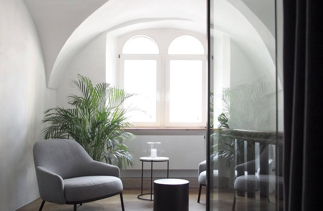 A private holiday apartment housed in a 17th century building.