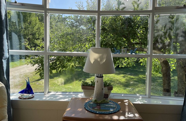 A Quiet Cottage close to beaches, Kennebunkport and Kennebunk. Polly’s Place.