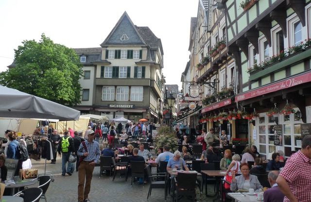 a romantic site in the old town of Linz on the Rhine