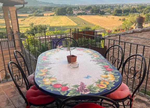 A Room With A View-Spello