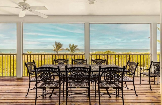 A Saba Wind North- Oceanfront Estate with Pool on Captiva Island!