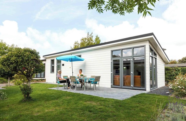 A spacious and detached holiday home for 6 people on the coast