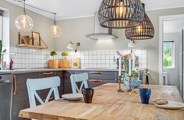 A special domicile with a large garden and cultivated atmosphere.