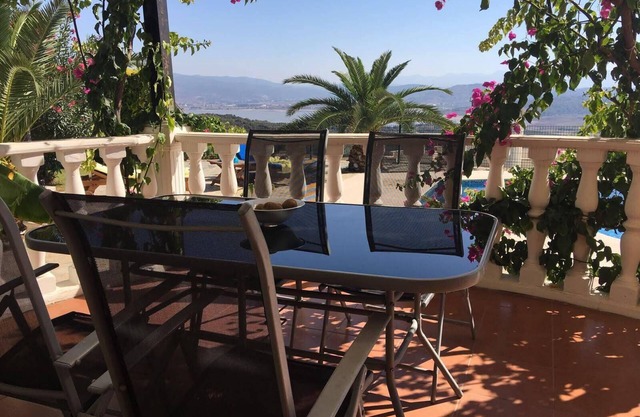A stunning 4 bed villa with private pool - incredible value