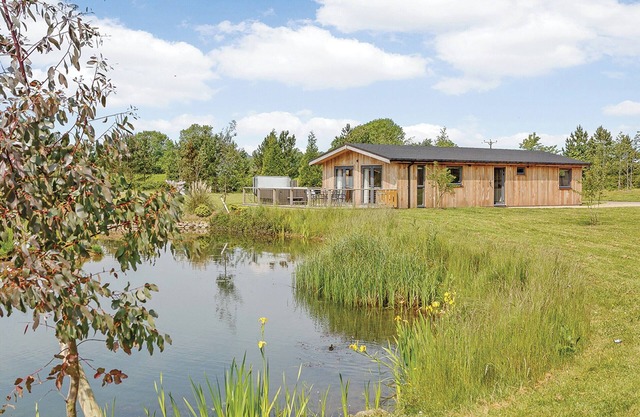 A stunning luxury lodge, perfect for a couples retreat or family break.