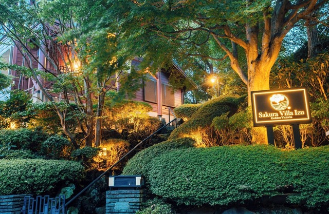 A traditional Japanesestyle hot spring inn in Izu/Ito Shizuoka