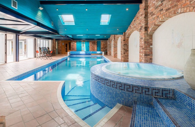 A tranquil countryside escape, with a Swimming Pool, Jacuzzi and Sauna!